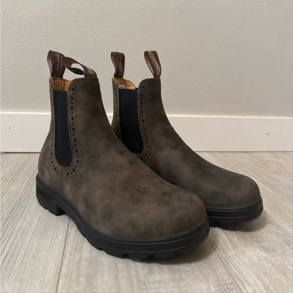 - Blundstone Black Chelsea Boots